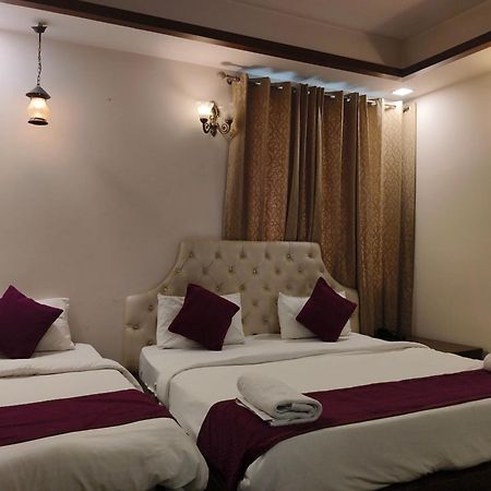 Hotel Agra Grande By Goyal Hoteliers Εξωτερικό φωτογραφία