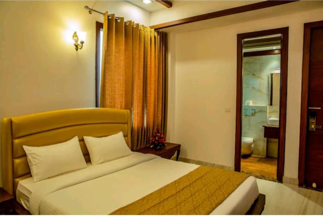 Hotel Agra Grande By Goyal Hoteliers Εξωτερικό φωτογραφία