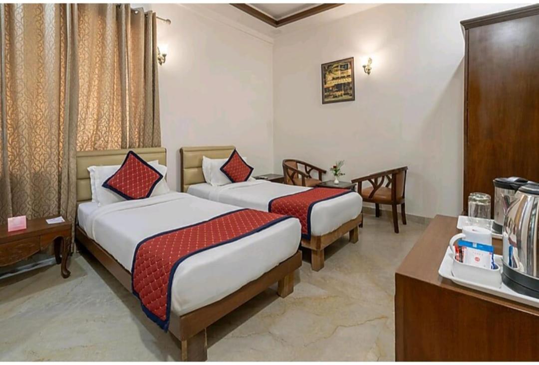 Hotel Agra Grande By Goyal Hoteliers Εξωτερικό φωτογραφία