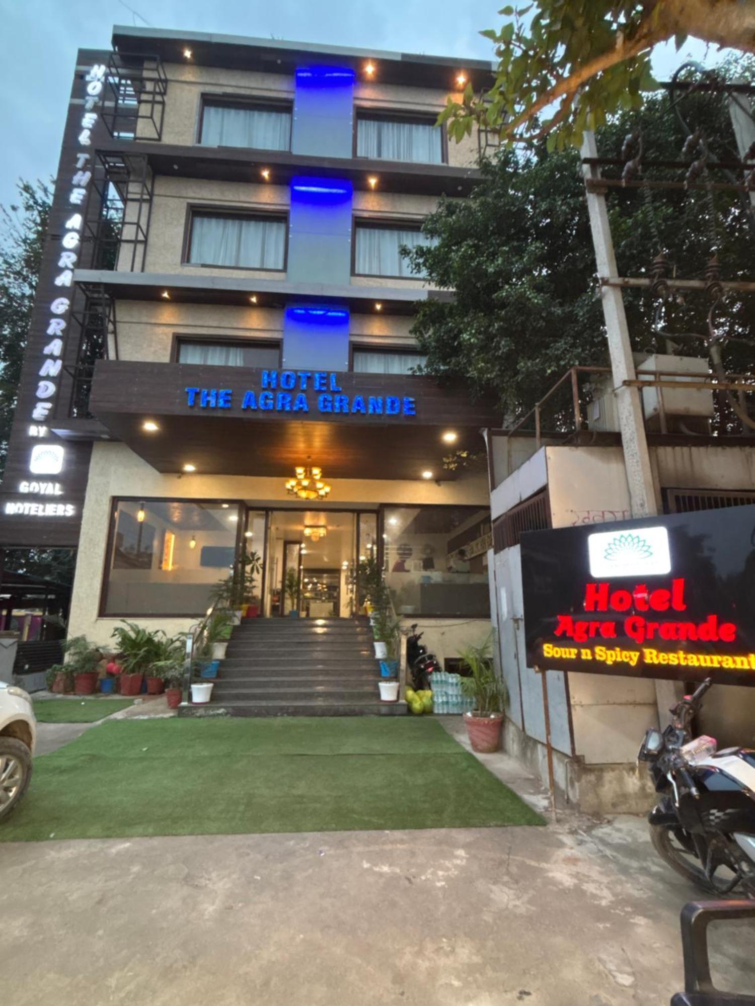 Hotel Agra Grande By Goyal Hoteliers Εξωτερικό φωτογραφία