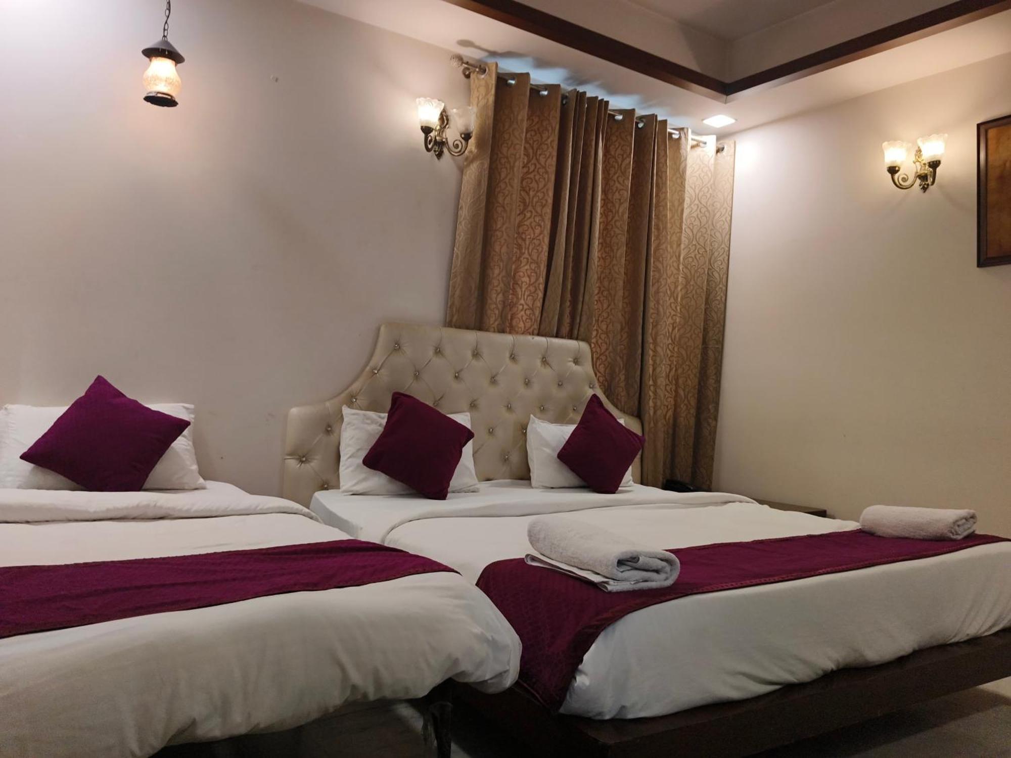 Hotel Agra Grande By Goyal Hoteliers Εξωτερικό φωτογραφία